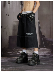 NOMANIAI Distinctive Multi-Pocket Adjustable Printed Cropped Jeans.