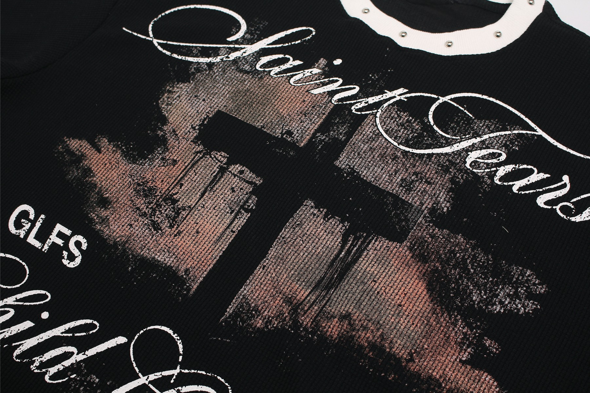 Omirad Cross Script Graphic Tee