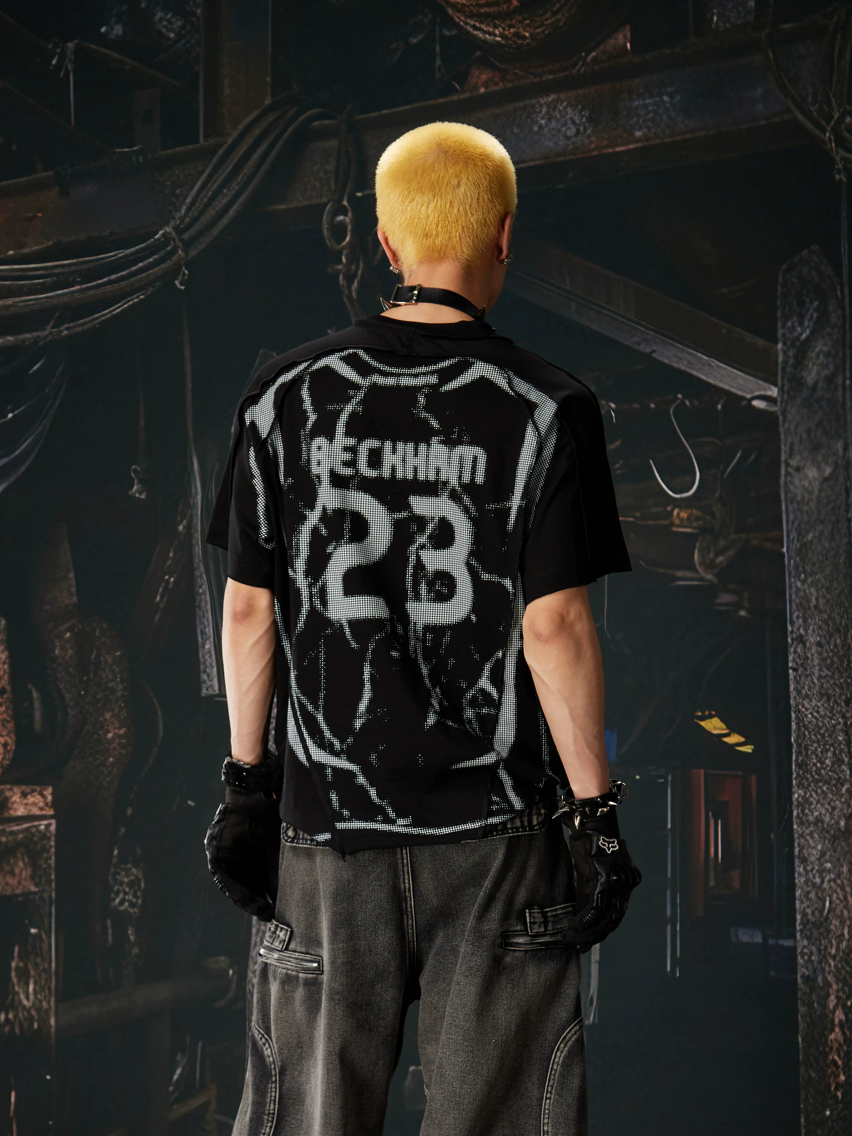 NOMANIAI Loose-fit short-sleeve tee with racing/motorcycle street style