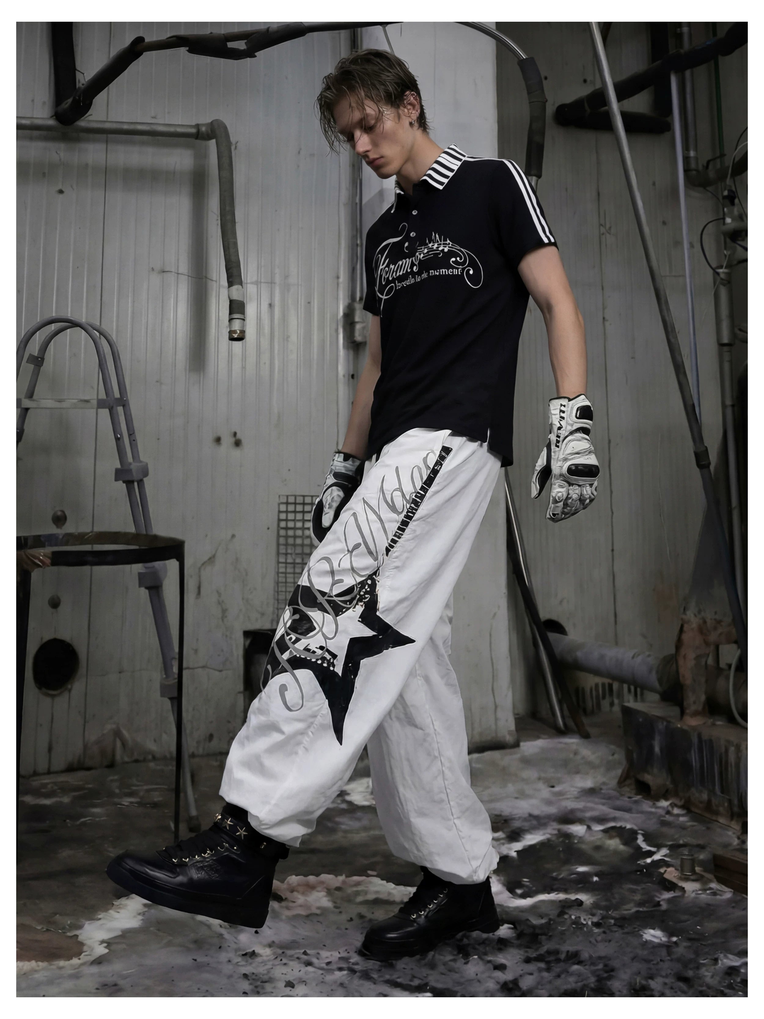 NOMANIAI Y2K Pure Cotton Polo Shirt with Piano Key and Musical Note Print and Collar.