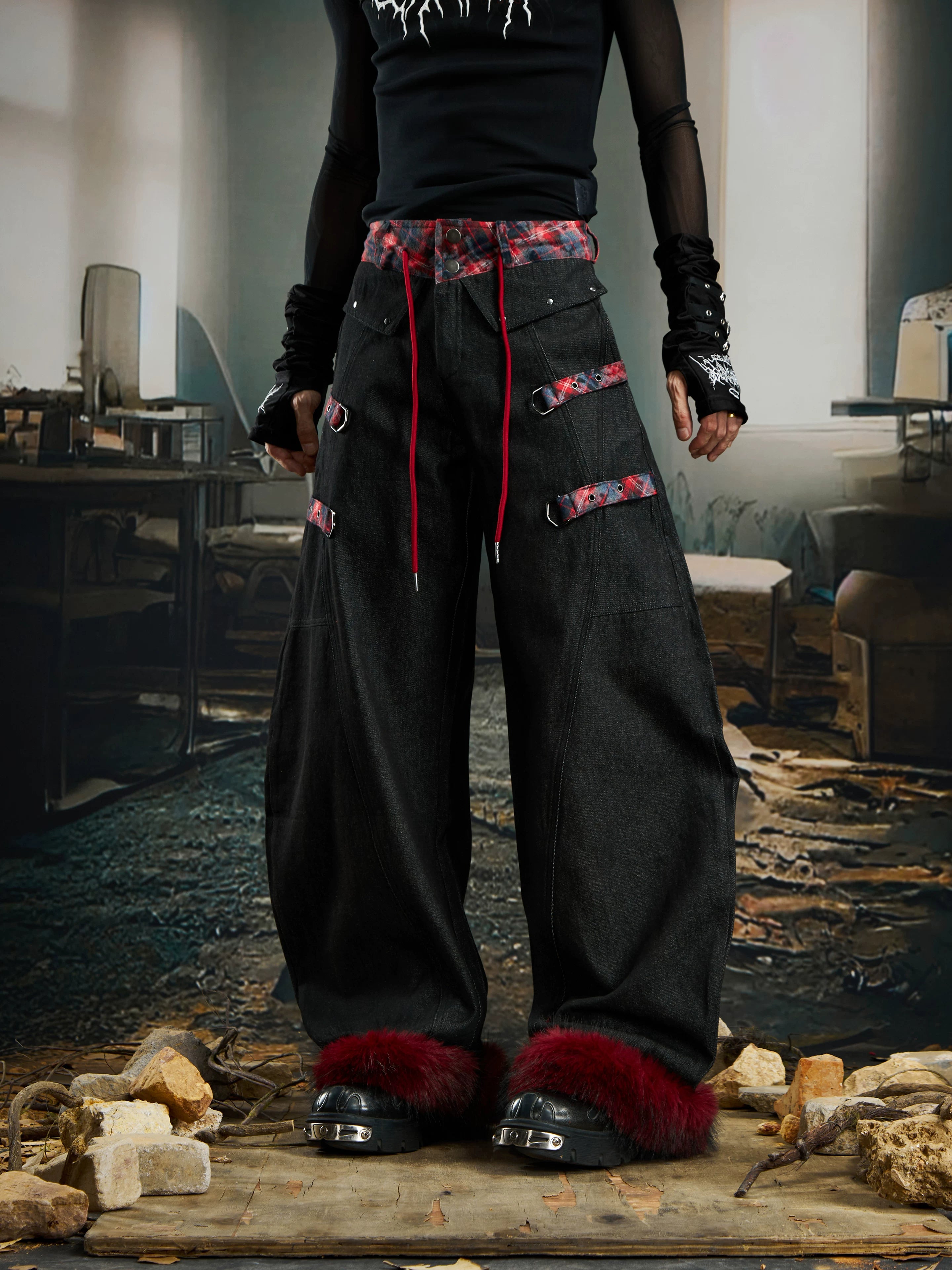 NOMANIAI Original Niche Y2K Plaid Detachable "Scimitar" Jeans.