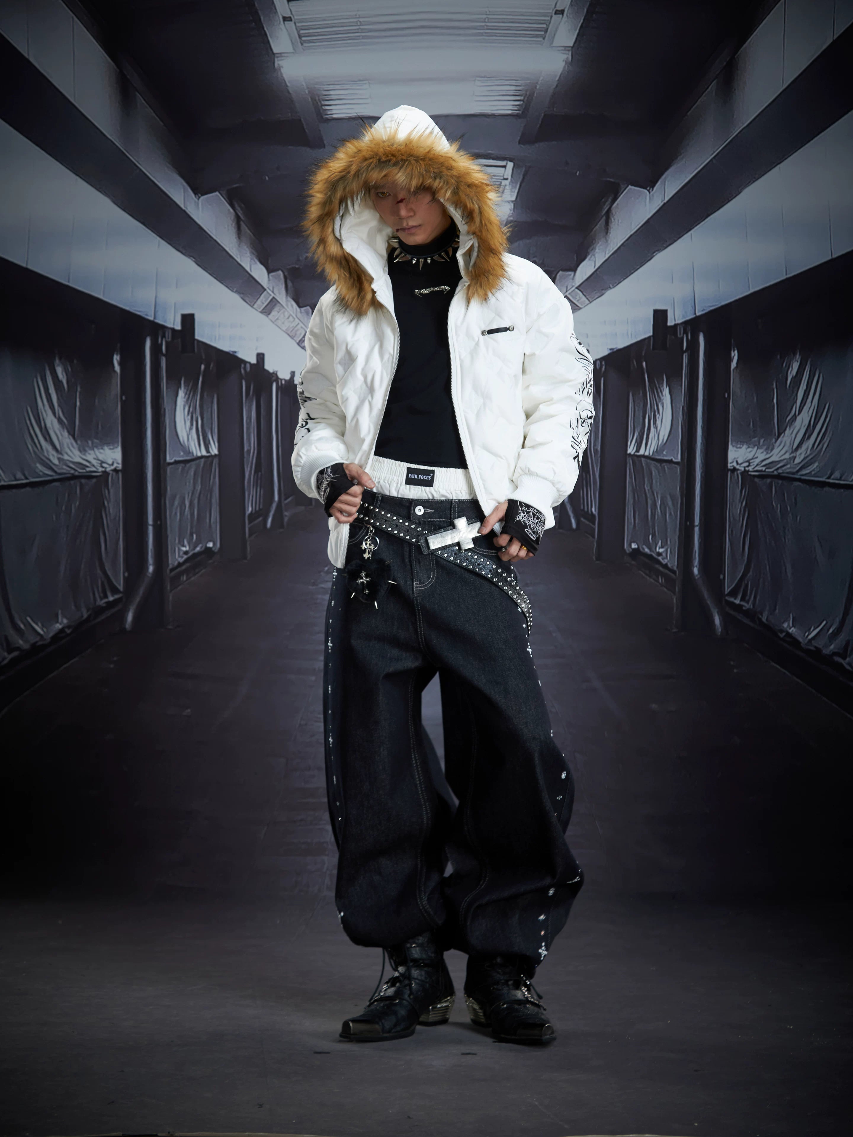 NOMANIAI Heavy-duty, handcrafted, distinctive casual streetwear jeans.