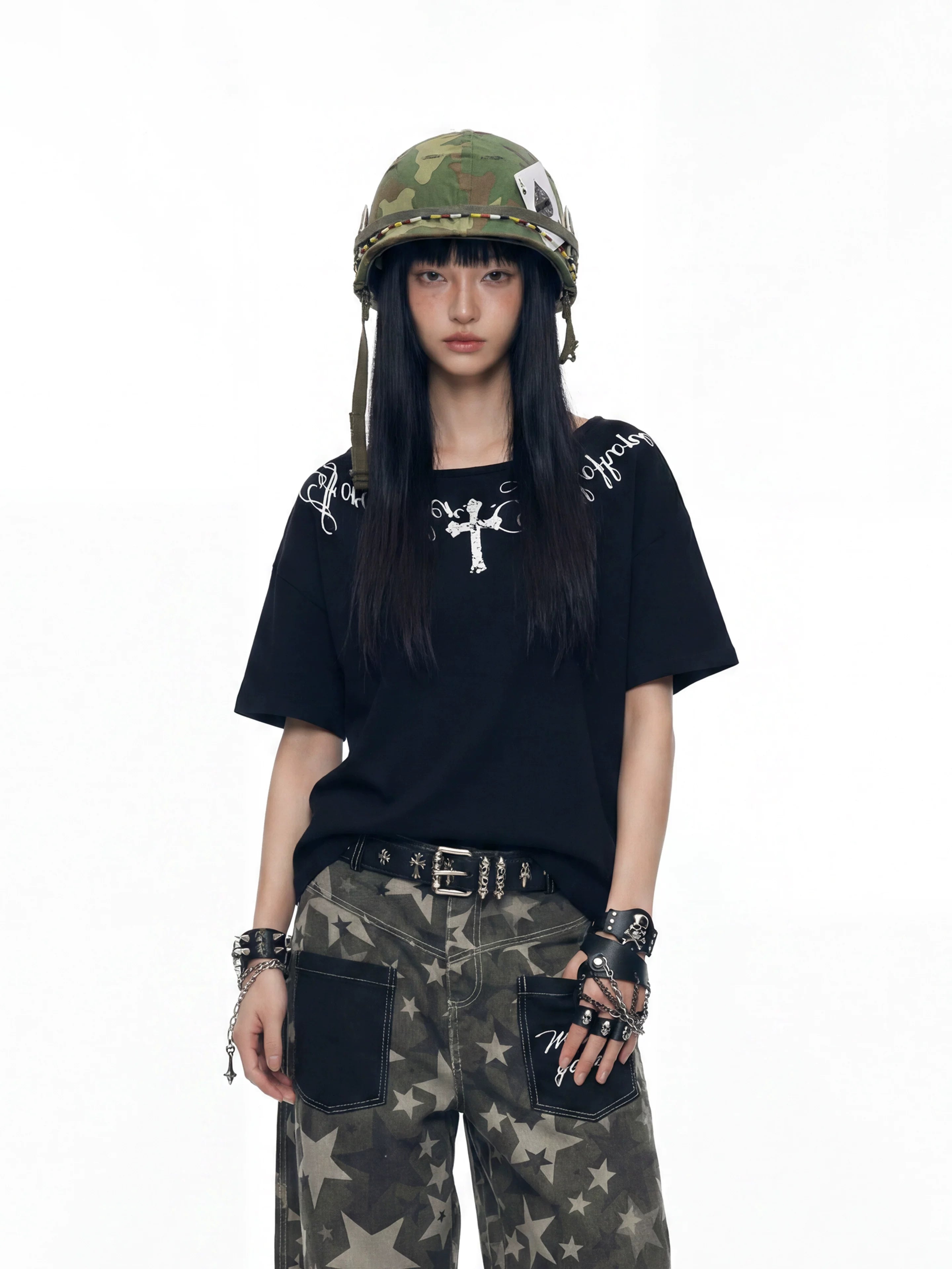 NOMANIAI Women's Printed Slim-Fit Short-Sleeve T-Shirt.