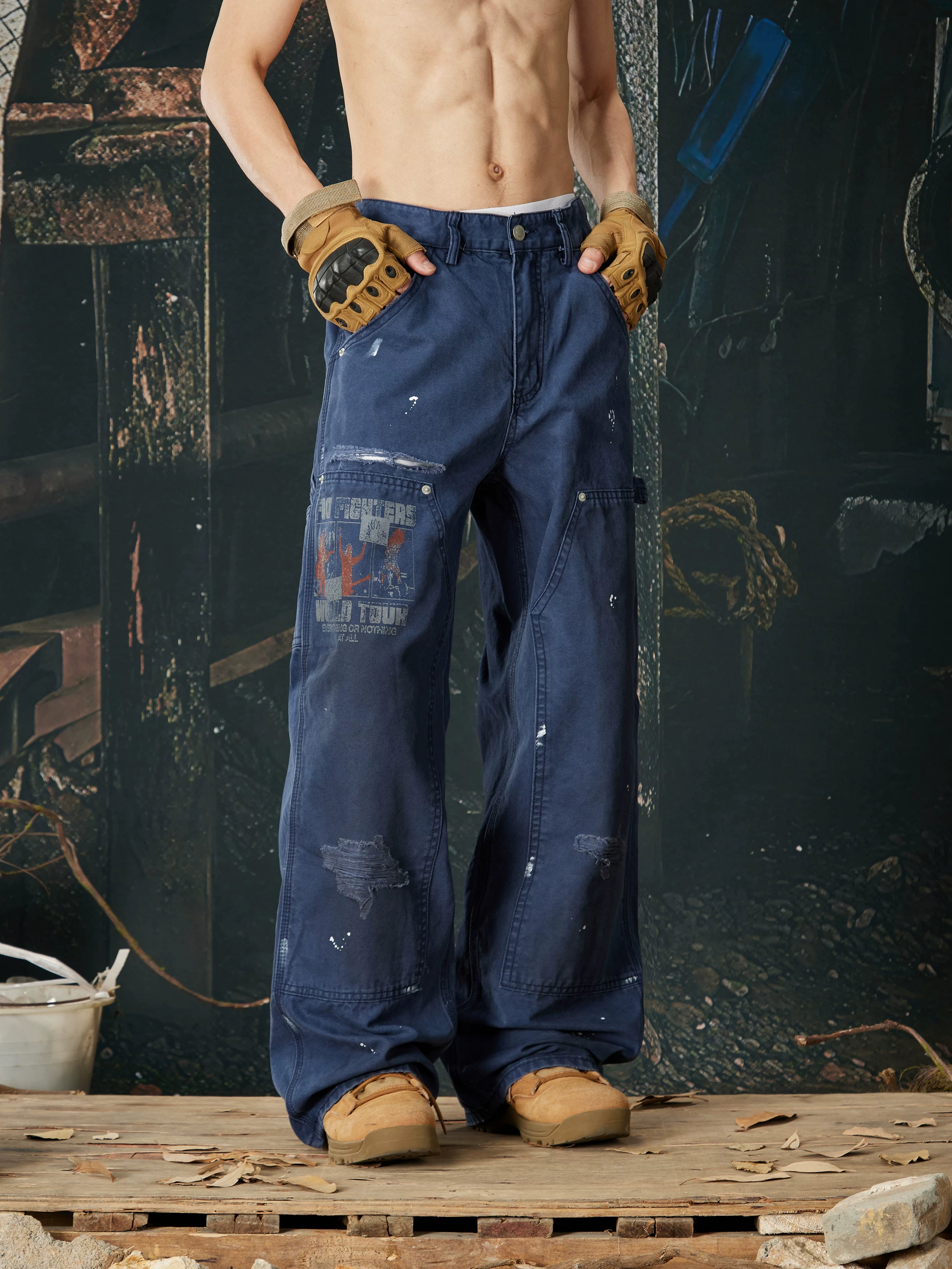 NOMANIAI Multi-process distressed casual cargo pants.