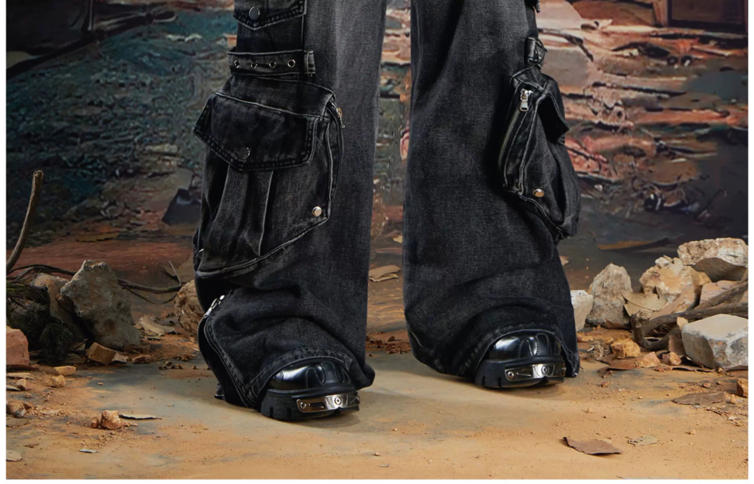 NOMANIAI  Multi-pocket deconstructed, washed, and distressed workwear-style denim jeans.
