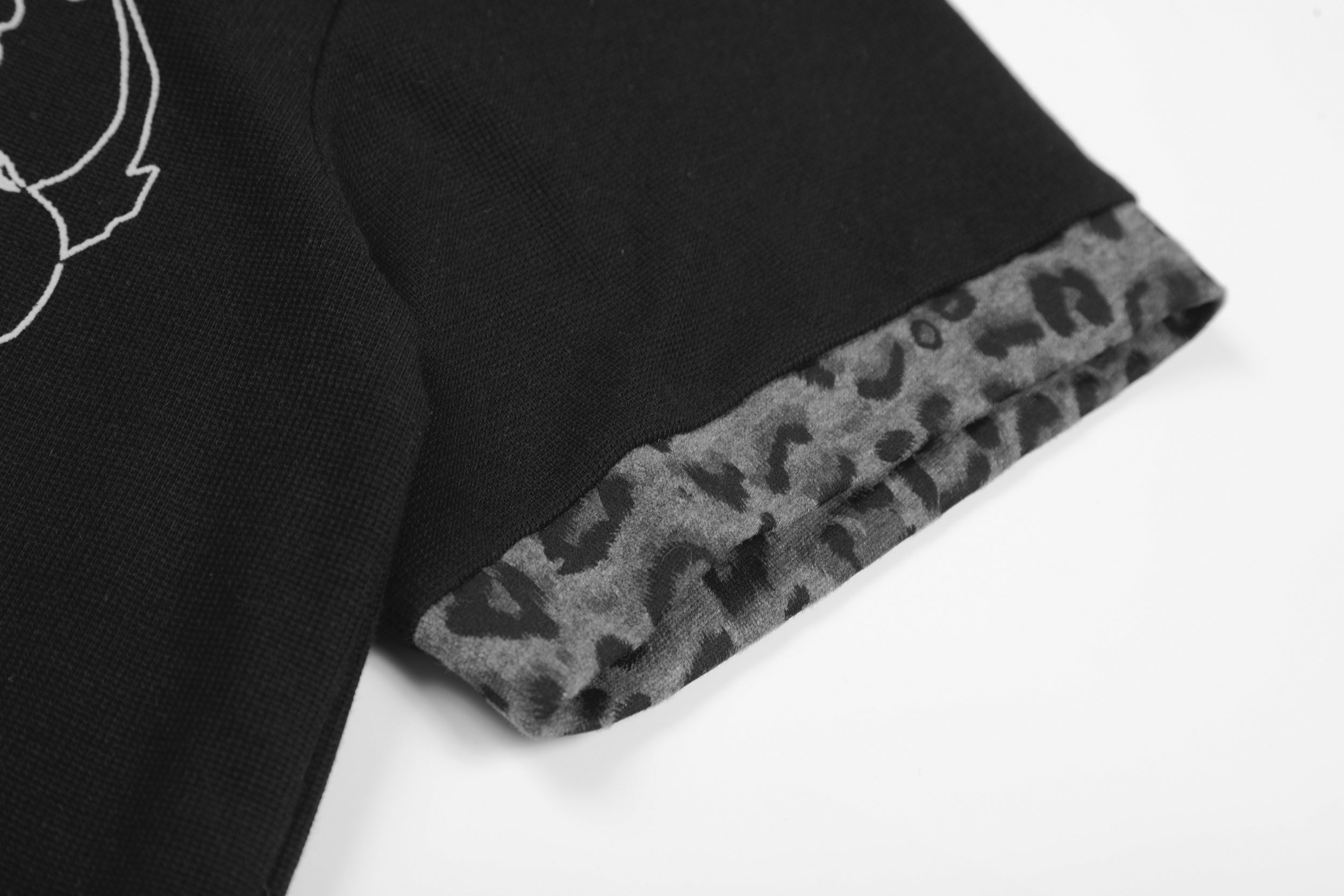 Omirad “Leopard Collar Graphic Polo Tee”